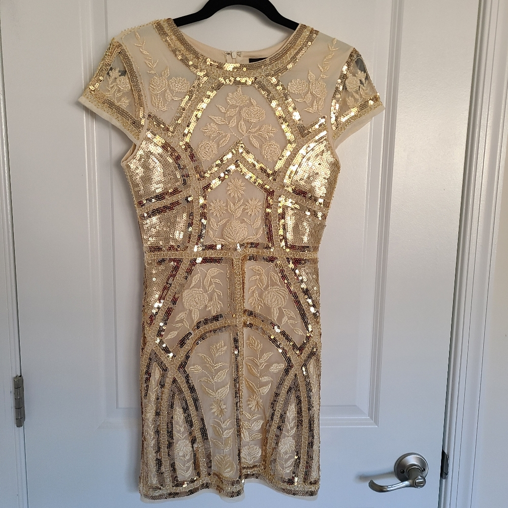 Lulus - Spread Your Shine Gold Sequin Embroidered Bodycon Dress, Small - Picture 5 of 13